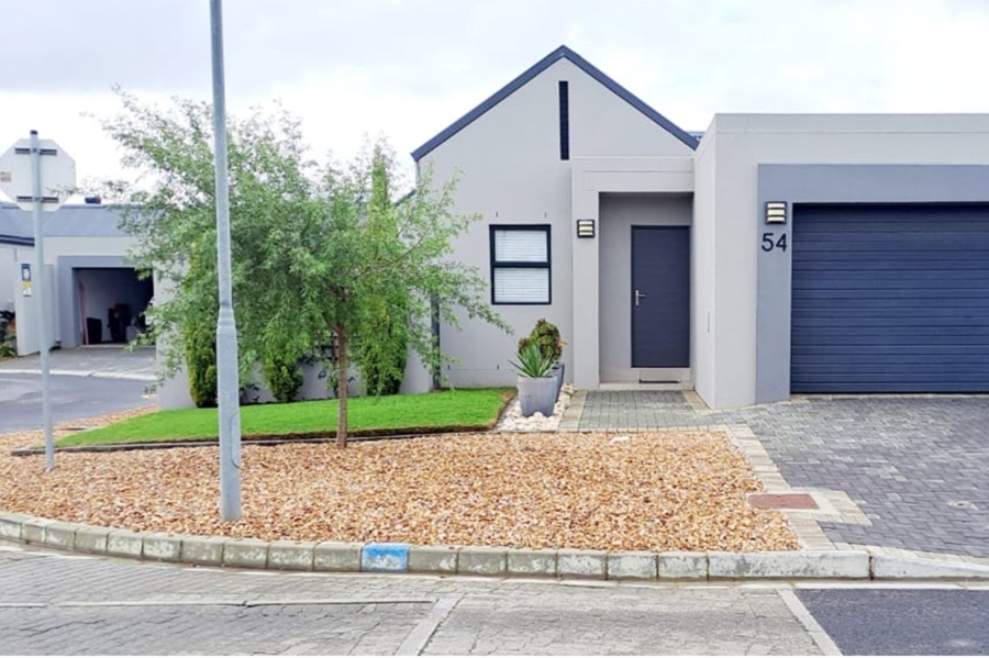 2 Bedroom Property for Sale in Aan de Wijnlanden Western Cape